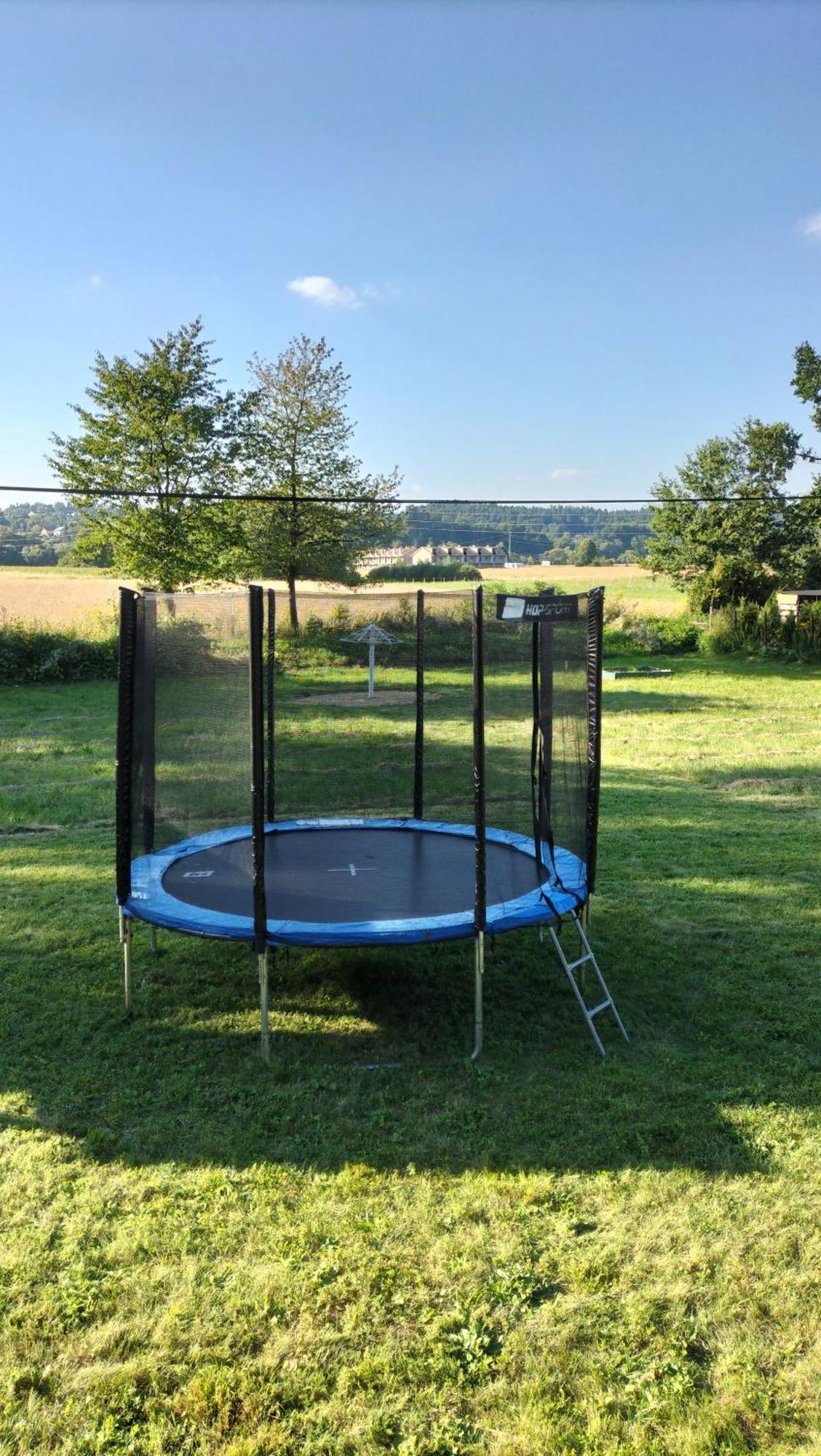 Domek Skowronek Z Basenem Lesko Exteriér fotografie